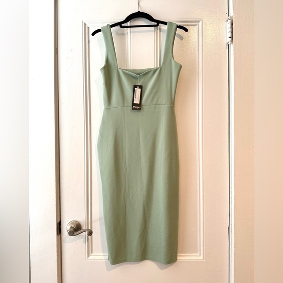 Nasty Gal Sage Green Midi Dress - Picture 2 of 3